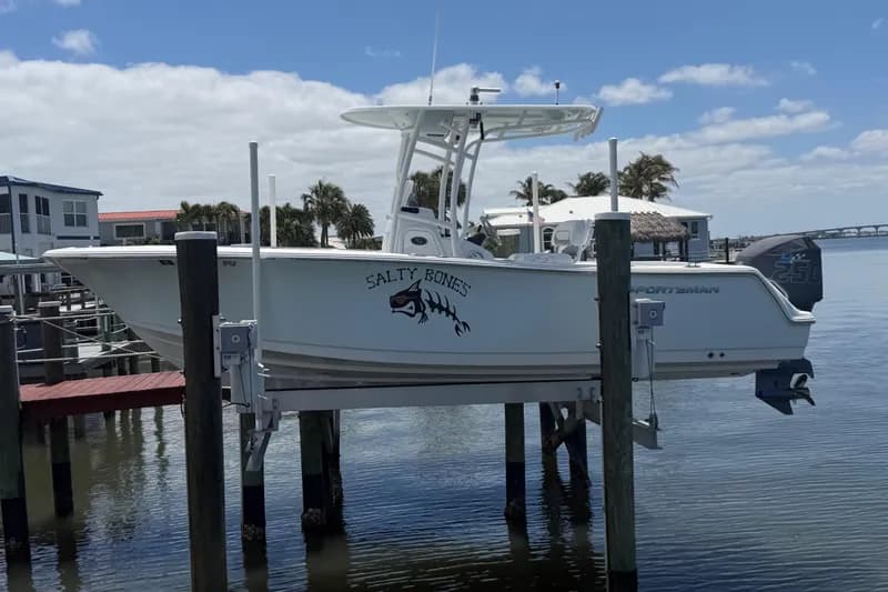 2015 Sportsman Heritage 231 Center Console, photo 1 of 18