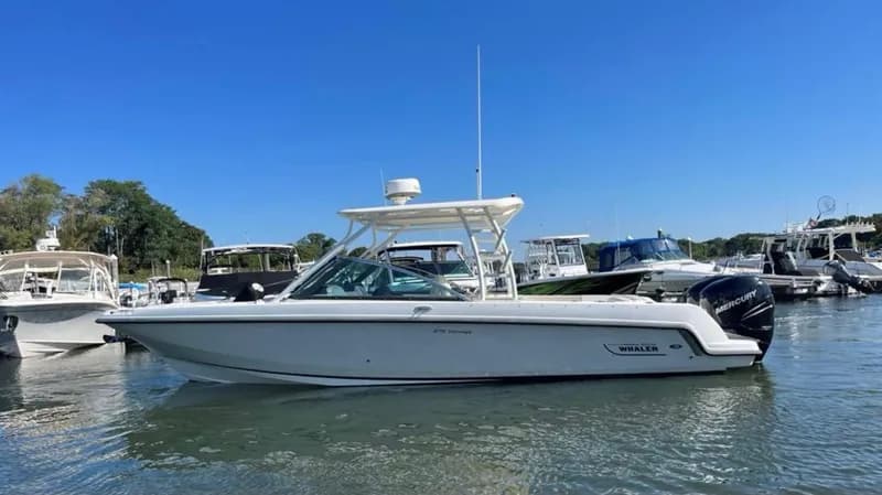 2017 Boston Whaler 270 Vantage, photo 1 of 20