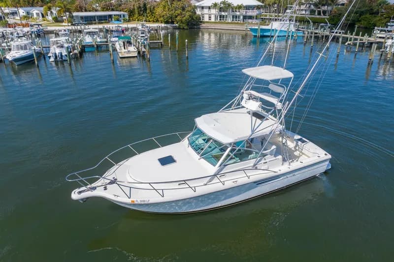 1997 Tiara Yachts 3500 Express, photo 1 of 20