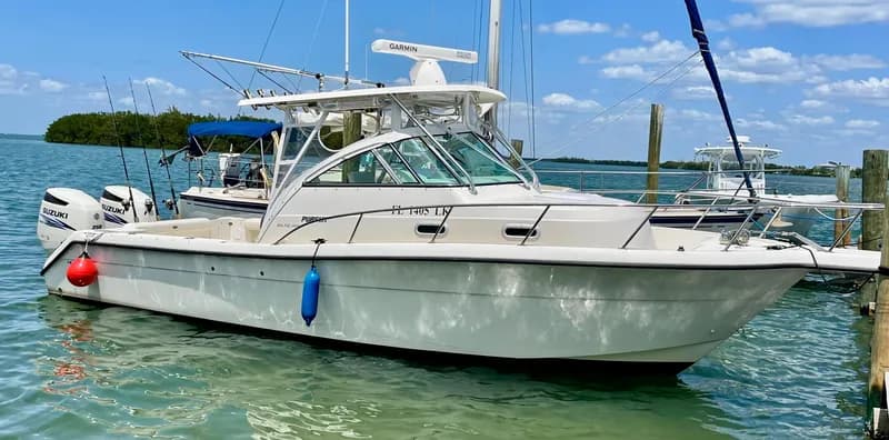 001/2015 Pursuit 2870, photo 1 of 20