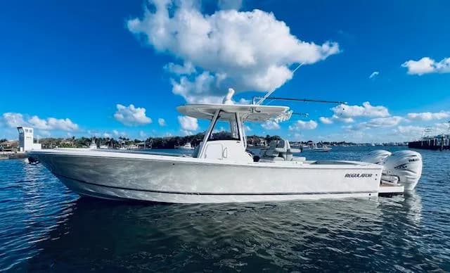 2021 Regulator 34, photo 1 of 20